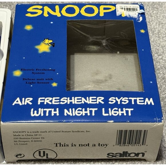 SNOOPY Air Freshener System With Night Light 1995 RETIRED RARE New And Unused! - Picture 5 of 13